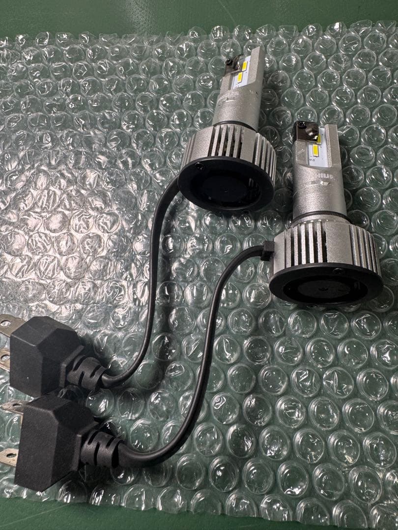 JB23ジムニー　純正ヘッドライト左右セットLEDヘッドランプH4付き