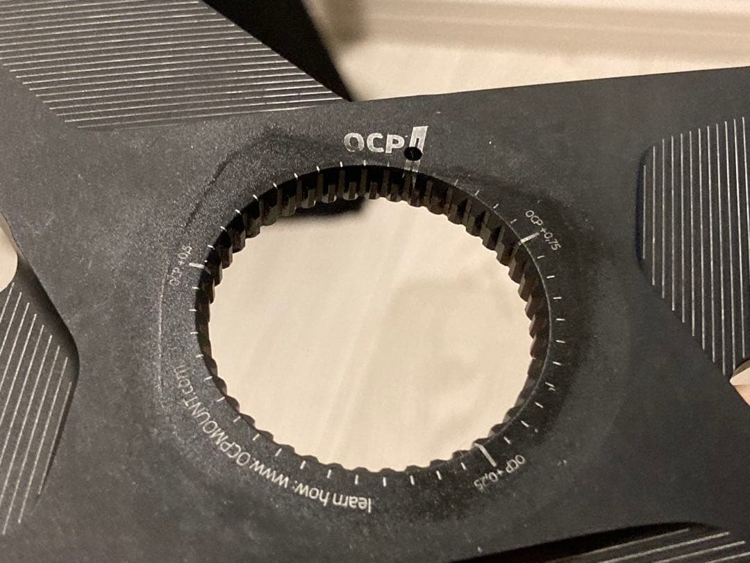 【売切価格】ROTOR Q-RING OVAL SPIDERING 52T