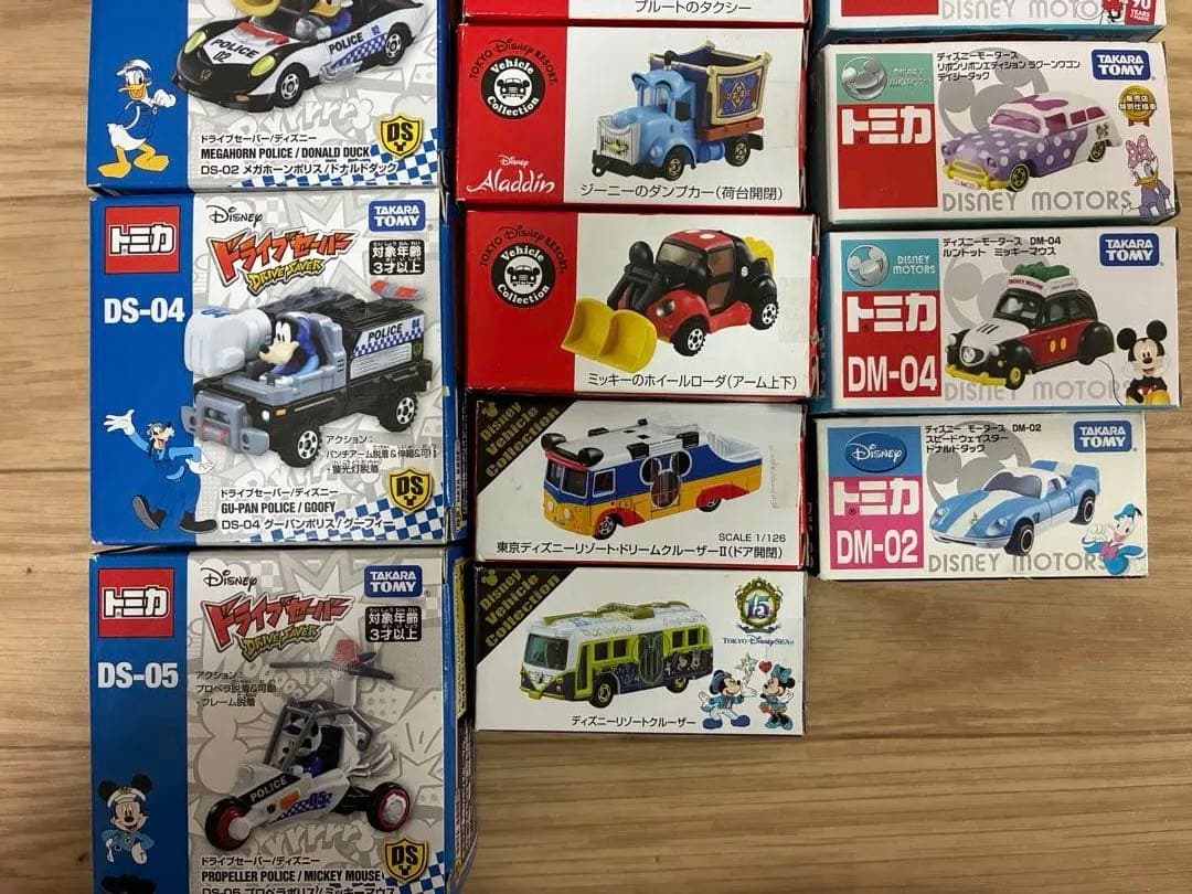 d*2様 ディズニーコラボトミカ19点セット