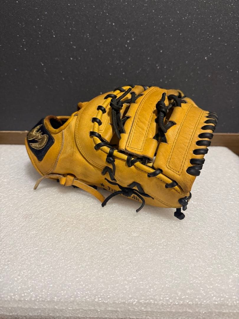 ★即戦力★人気★ Zeemsジームス 硬式用 ファーストミット 紐切れ無し ②