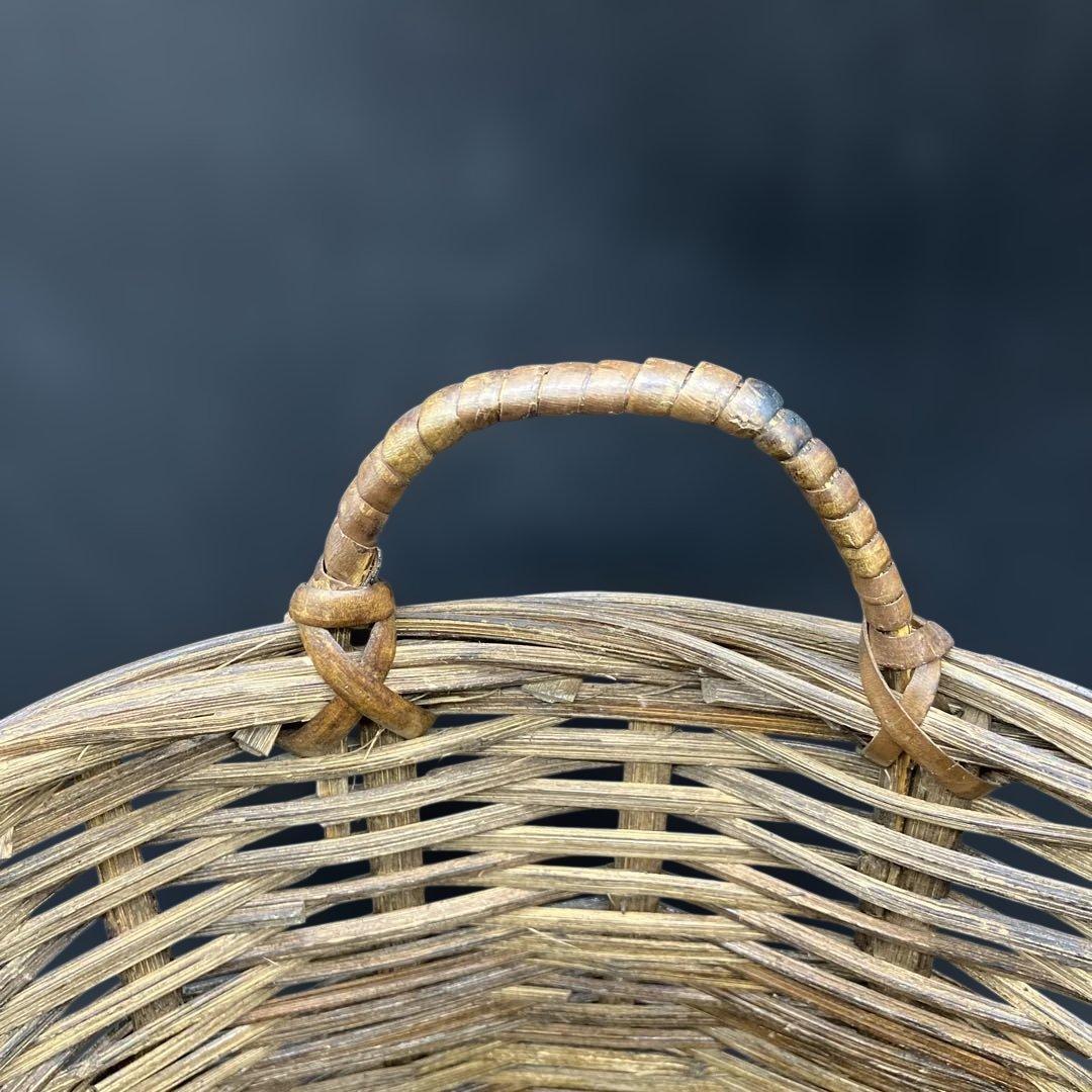 ウィッカー製ラウンドバスケット籠　カゴ　昭和レトロ　収納かご　時代物　レトロ