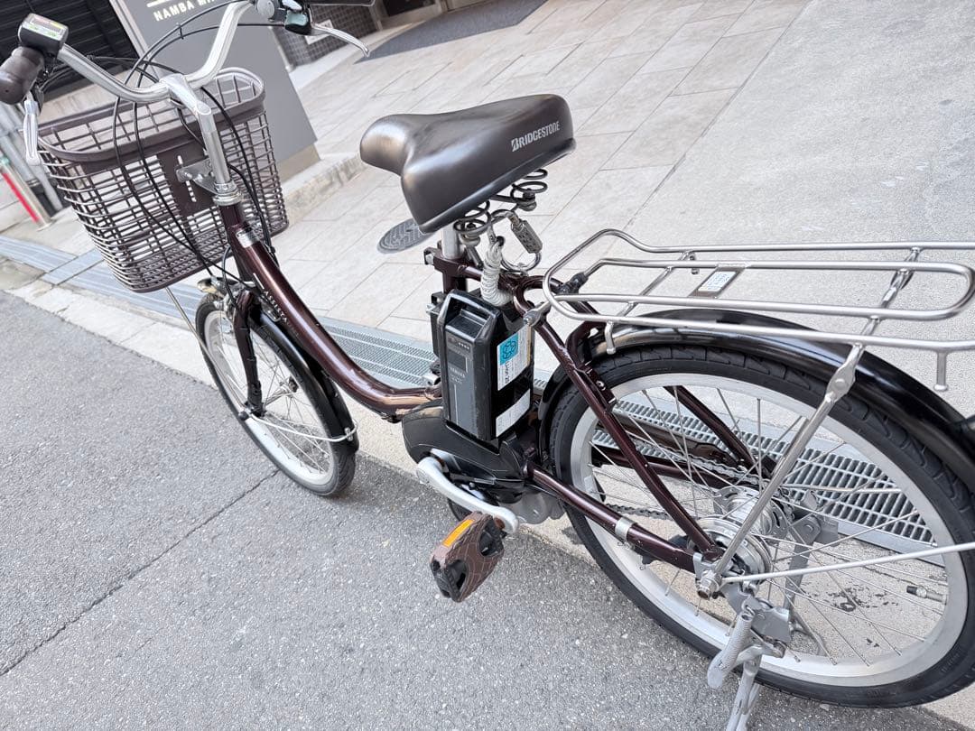 大阪府　ヤマハ　電動アシスト自転車 ブラウン 前カゴ付き