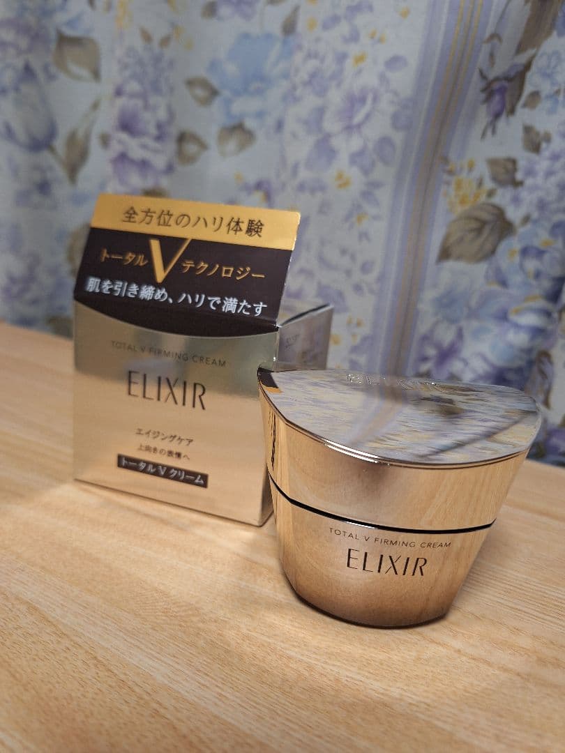 パープル様 エリクシール　トータルVファーミングクリーム