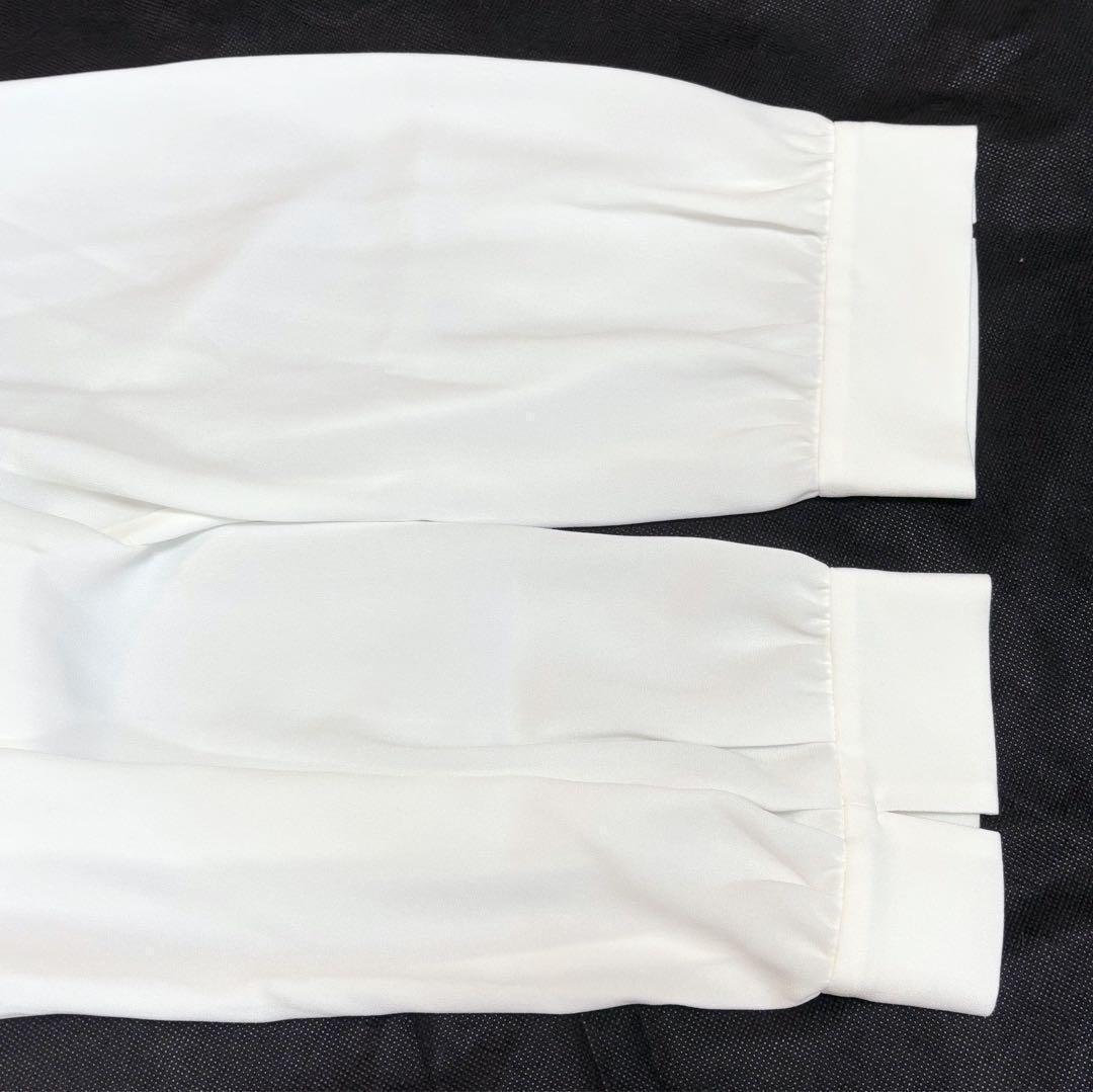 タグ付新品✨24SS完売 INDIVI ボウタイブラウス 白 大きいサイズ19号