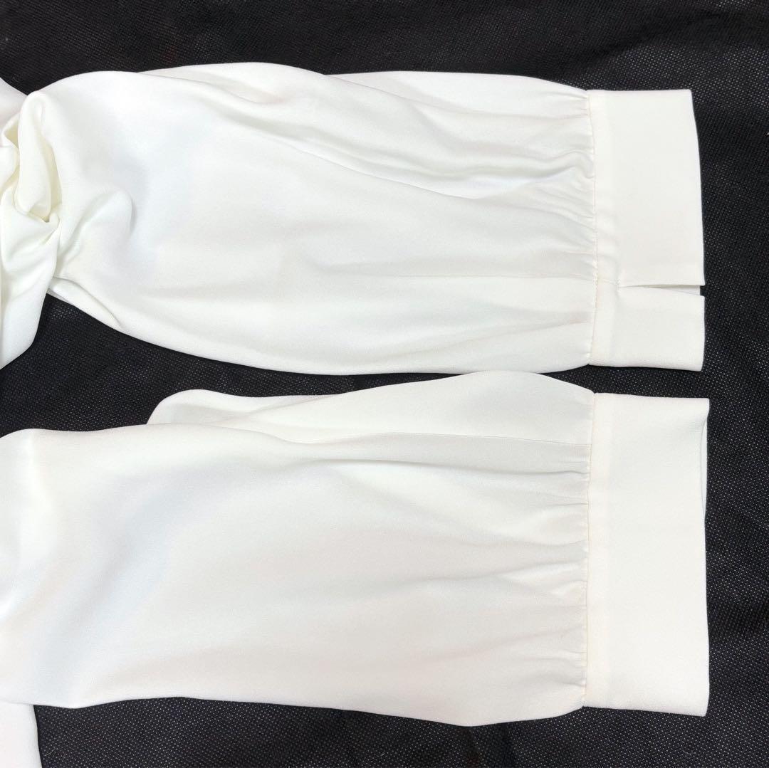 タグ付新品✨24SS完売 INDIVI ボウタイブラウス 白 大きいサイズ19号