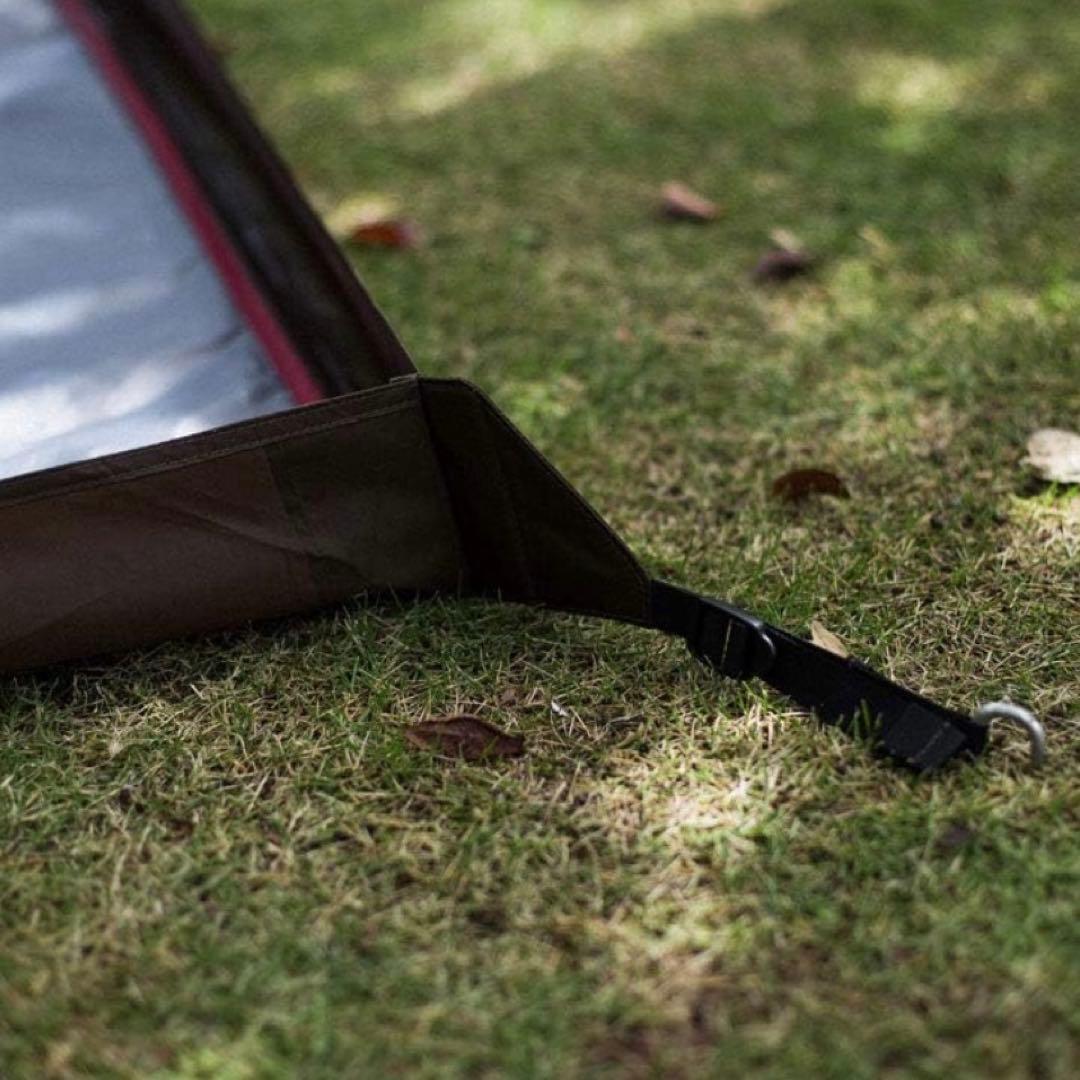 【新品未使用】 peak リビングシート　フロアマットセット