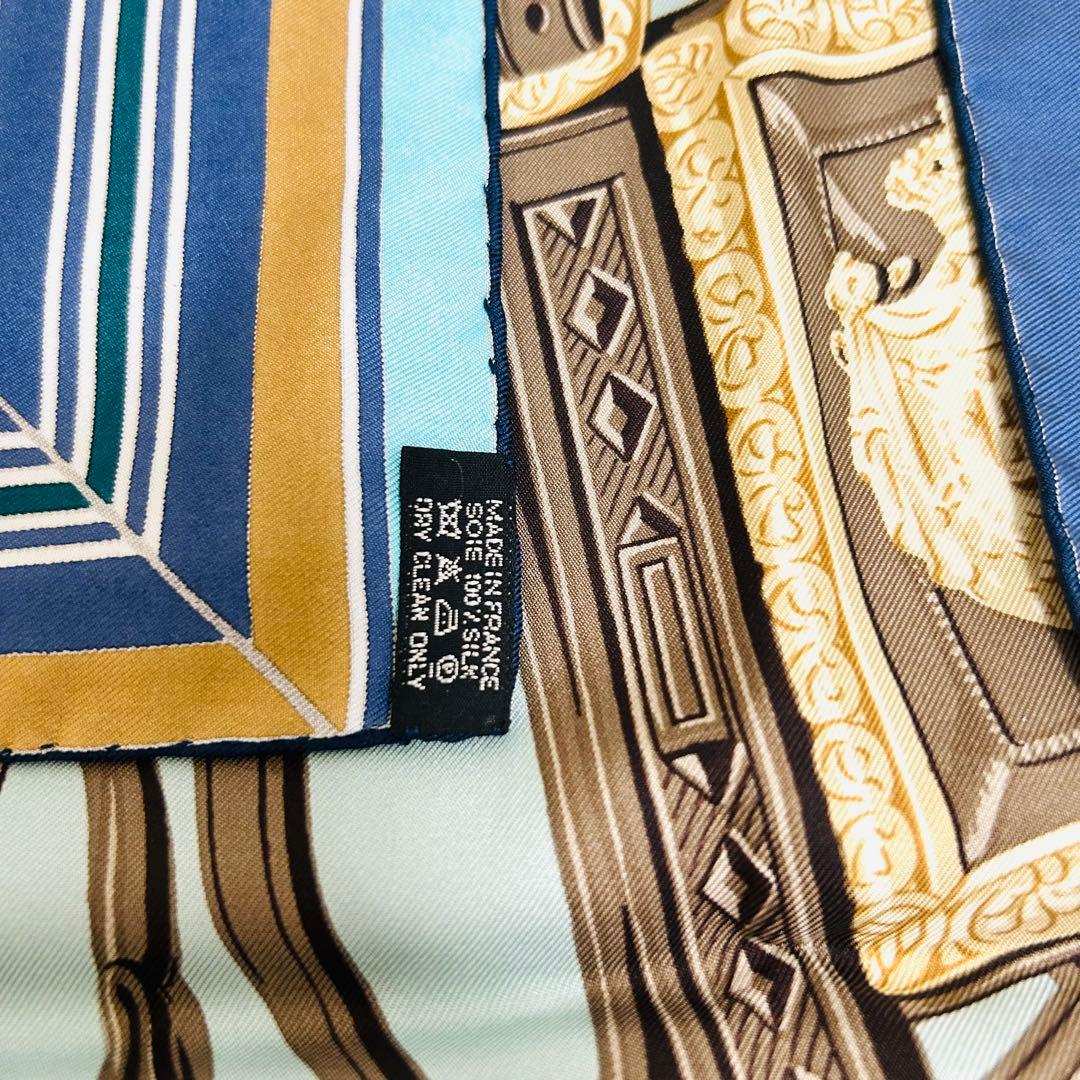 極美品【レア柄】HERMES カレ90　カレからカレへ　パウニー族　王者の虎