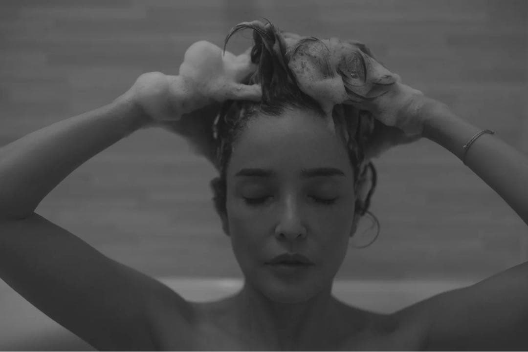 【新品未開封】AKNIR シャンプートリートメントスカルプセラム(ドロッパー付)