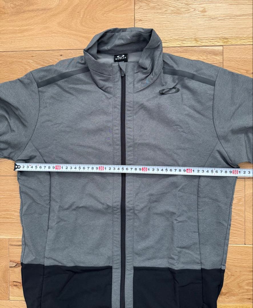 オークリー　トレーニングジャージ上下セット グレー/ブラック