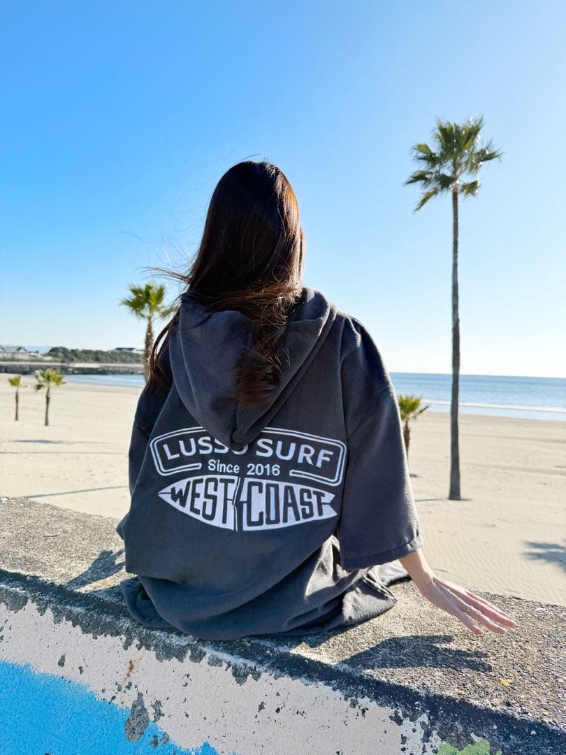 秋のサーフィンに便利　LUSSO SURF お着替えポンチョ　グレー⭐︎送料込み