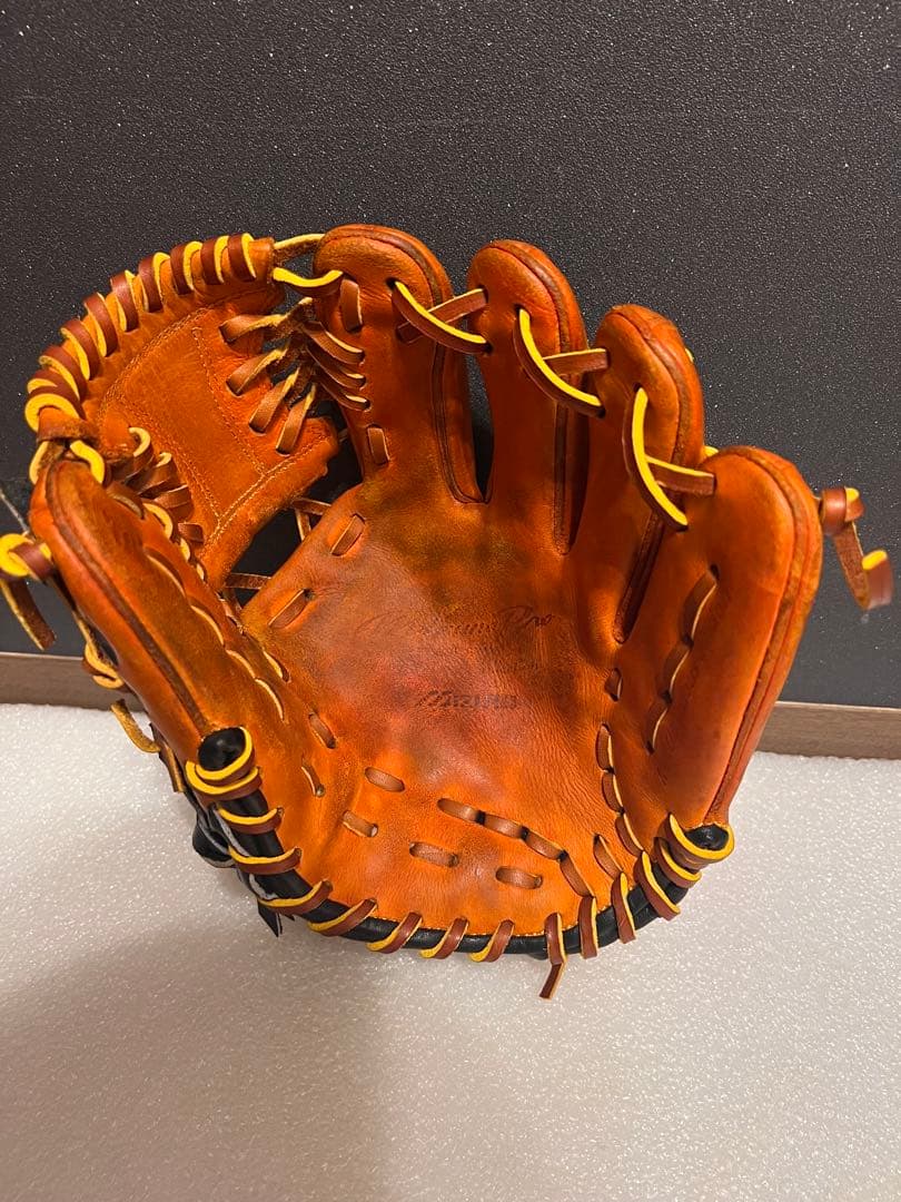 ★最高級★ ミズノプロ 硬式 内野手 平裏.指袋.ムートン.ヘリ革.全紐交換 ②