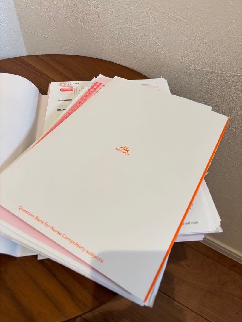 看護師試験対策クエスチョンバンク（QB）2021・22・26 5冊セット裁断済み