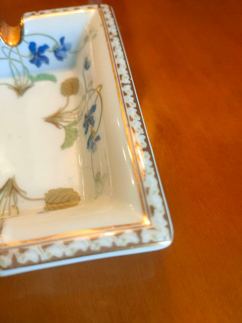 希少ハビランドアンピアトリスユージェニーアッシュトレイ9.5cm ×11.5cm