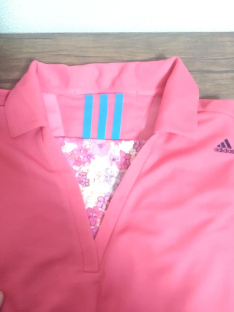 adidas ピンク ポロシャツ ワンピース