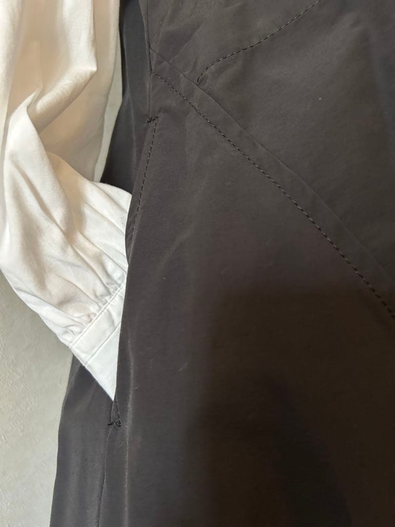 ブラック ジップアップ ベスト