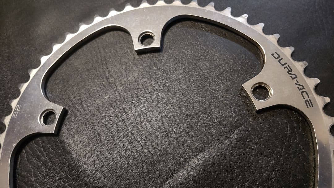 DURA-ACE　スギノ チェーンリング 144mm 4枚セット　ピスト
