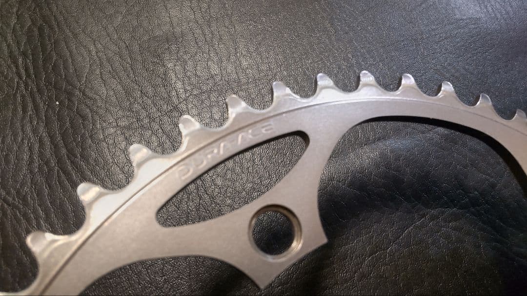 DURA-ACE　スギノ チェーンリング 144mm 4枚セット　ピスト