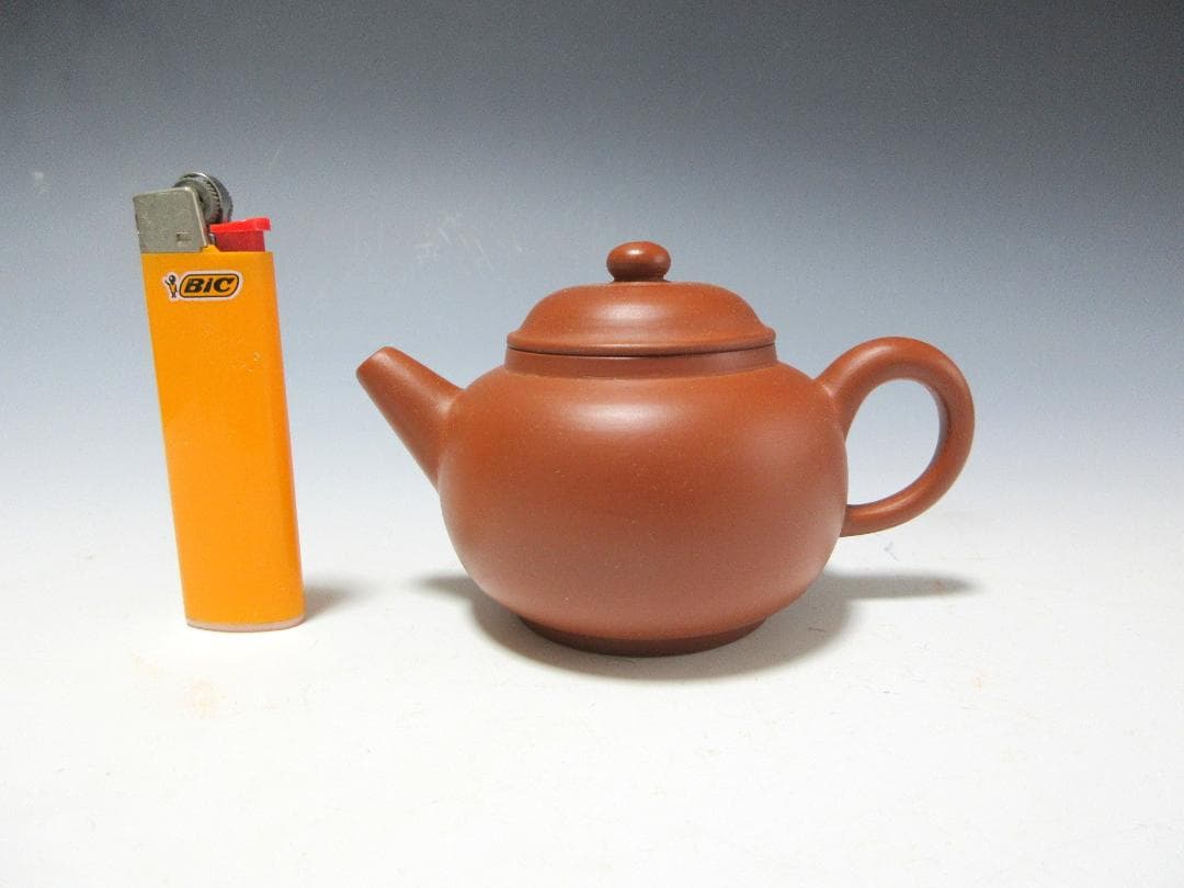 三浦常山 佐渡無名異焼 朱泥 後手茶注 共箱 共布 栞 / 急須