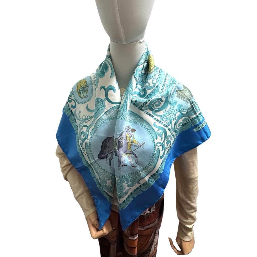 HERMES エルメス カレ スカーフ LA PRESENTATION シルク