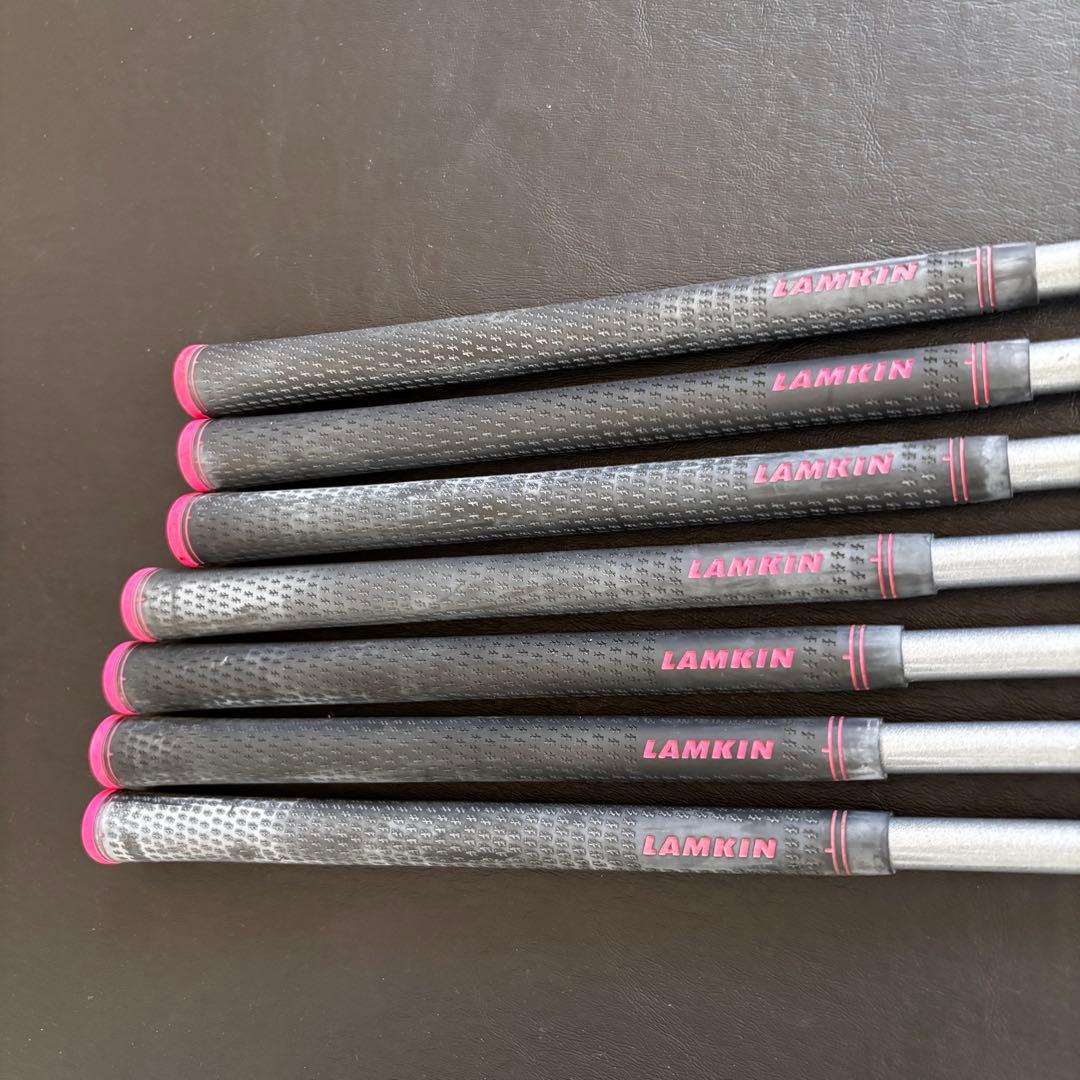 初心者向けレディースゴルフクラブセットXXIO10ゼクシオテンHYBRIDパター