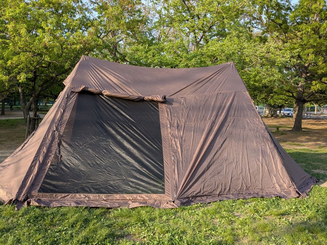 Hilander（ハイランダー）　A型フレームグランピアン　大型シェルター