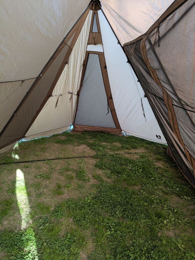 Hilander（ハイランダー）　A型フレームグランピアン　大型シェルター