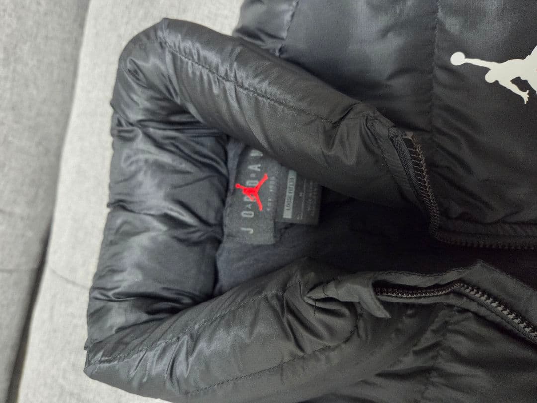 Jordan ジャンプマンエア　パファーベスト M