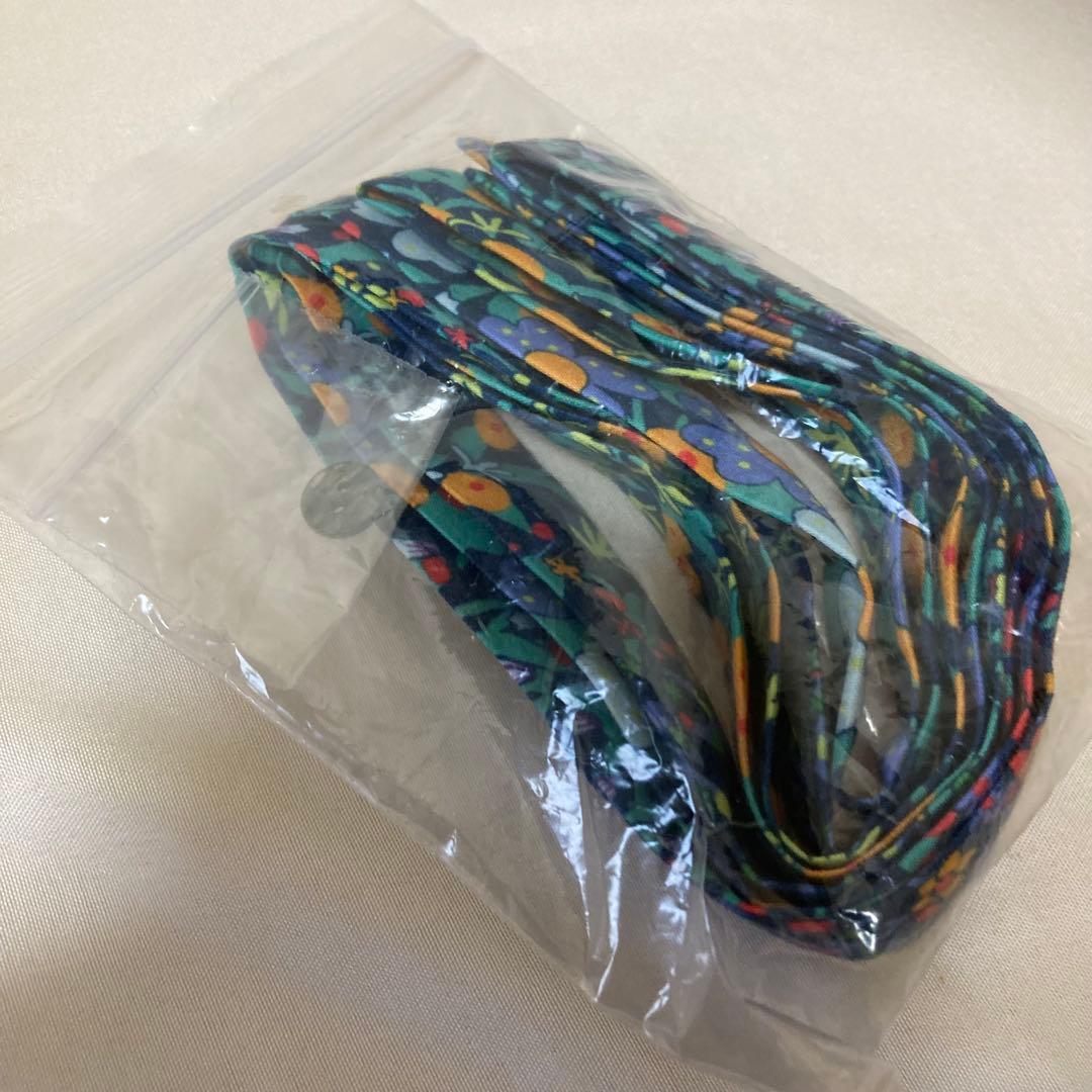 オレットイハナ　フラワーガーデン　ロングワンピース　オーバーサイズ　リバティ