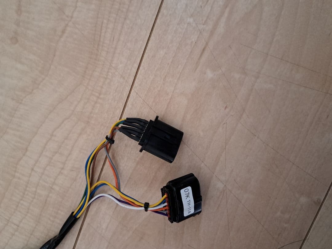 Pivot 3-drive•AC スロットルコントローラー、ハーネスセット