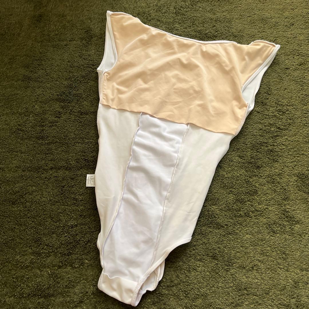 Stinaホワイトレースフラワーパネルレオタード