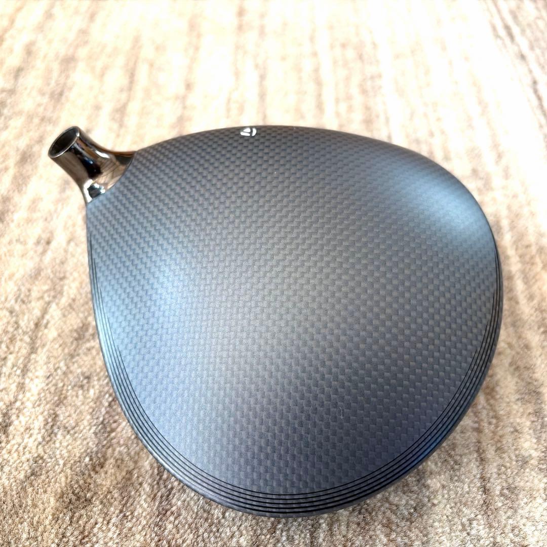 美品　テーラーメイド日本正規品 QI35 ドライバー9度　ヘッドのみ