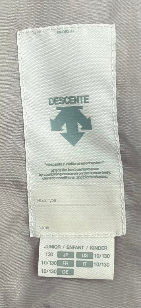 DESCENTE swissski thme スキーウェアー サイズ　130