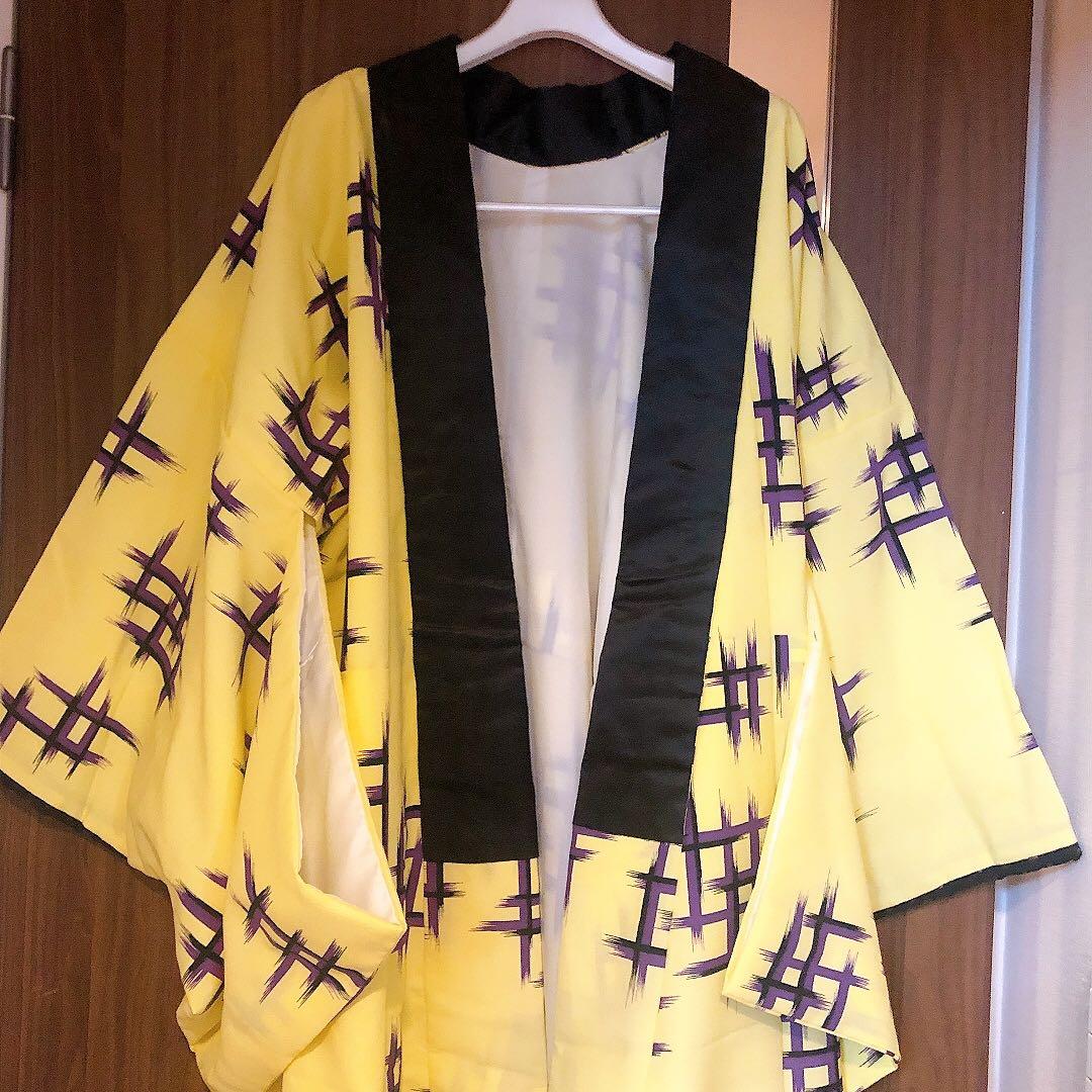 日本舞踊り　日舞　ポリエステル　裾引き着物　お引きづり　黄色紫　井桁模様　派手