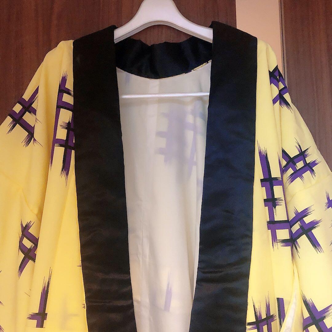 日本舞踊り　日舞　ポリエステル　裾引き着物　お引きづり　黄色紫　井桁模様　派手
