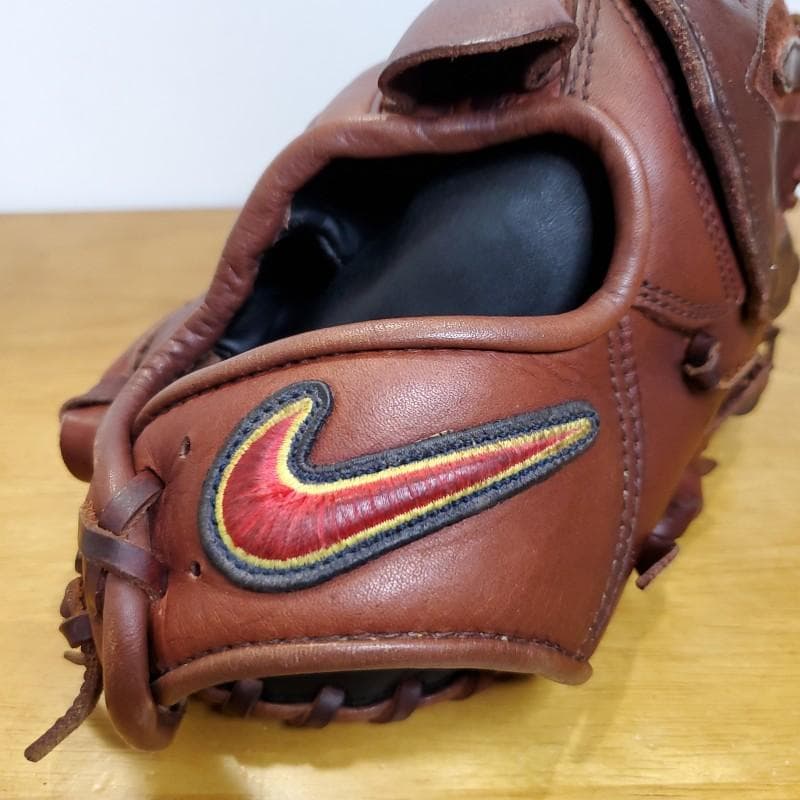 NIKE ナイキ 松坂大輔モデル 投手用 軟式グローブ