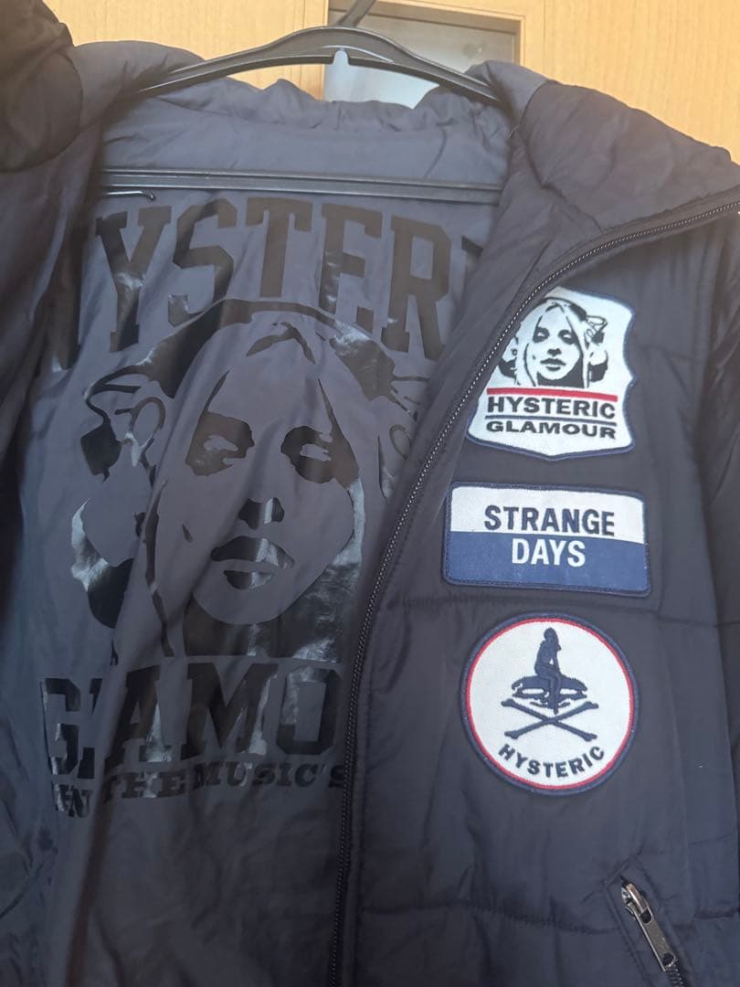 ヒステリックグラマープリマロフトブラック