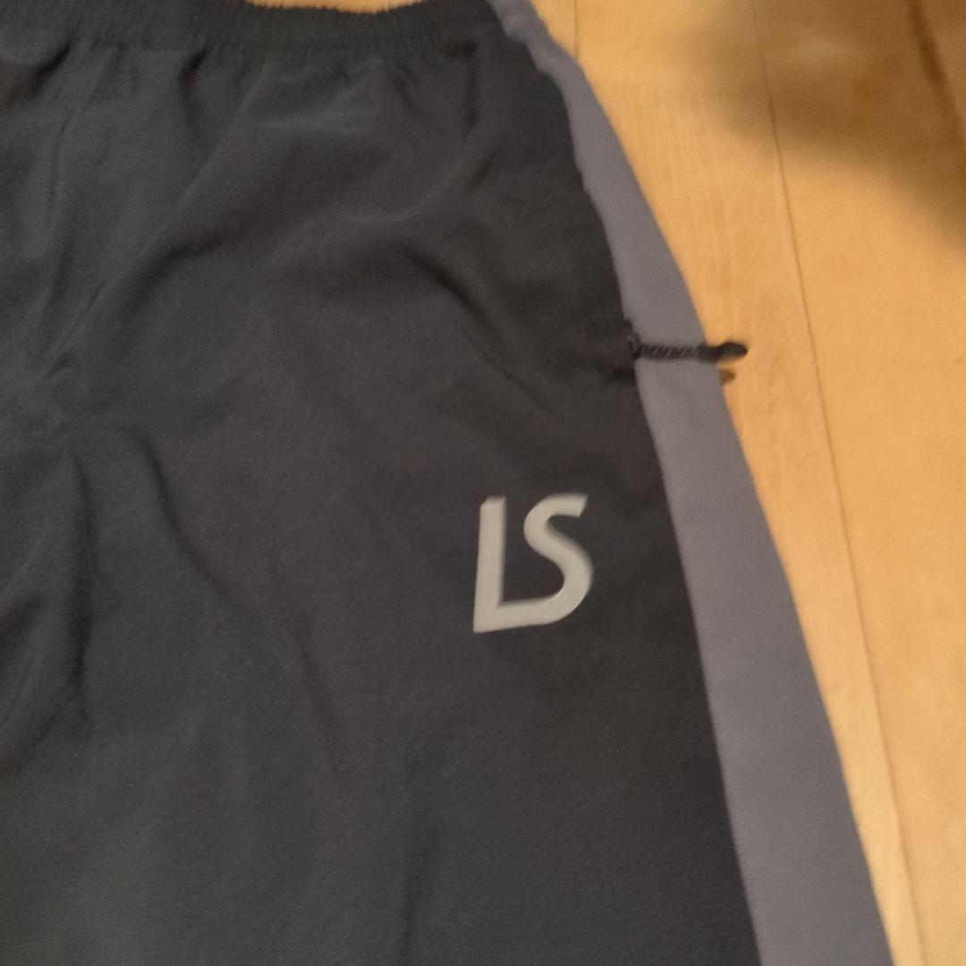 ルースイソンブラ ピステパンツ ブラック