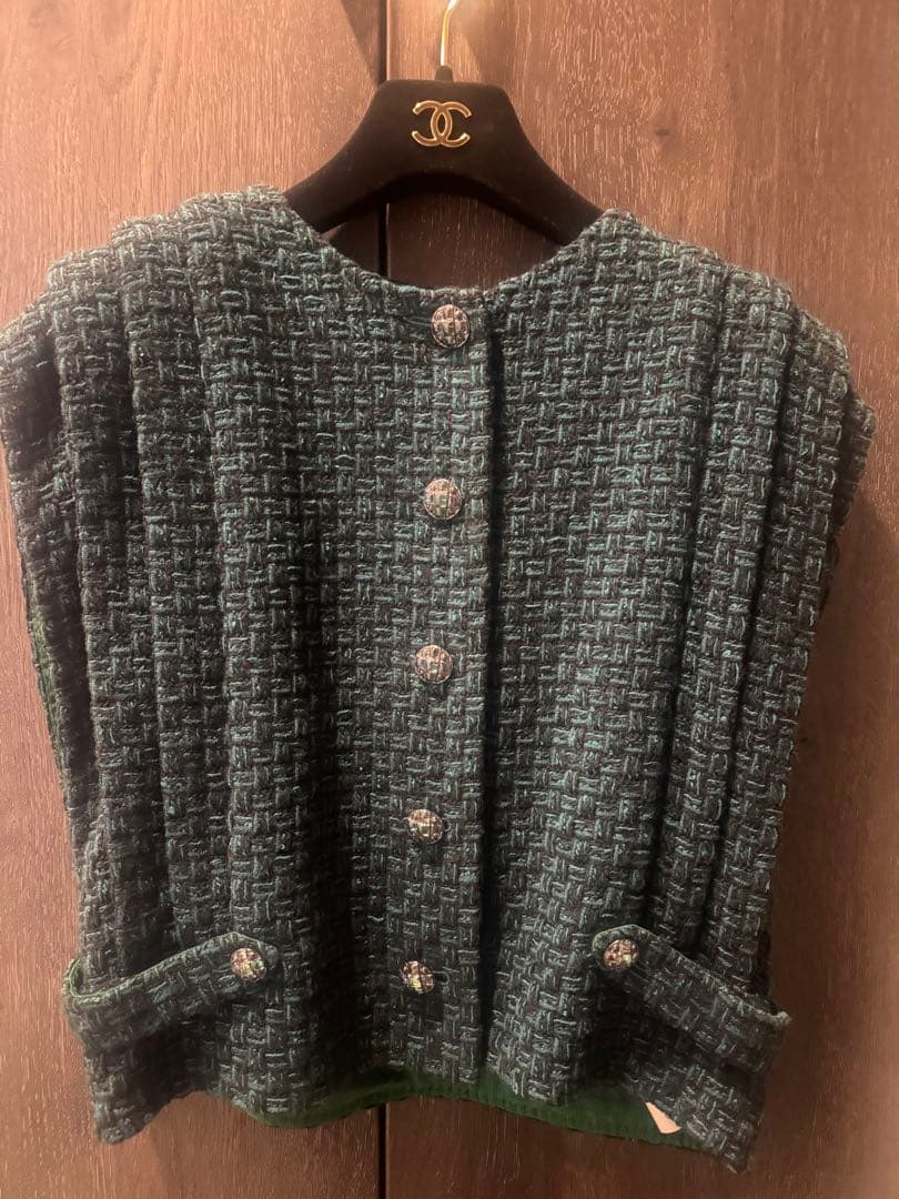 CHANEL シャネル　ダークグリーン ツイード ノースリーブベスト