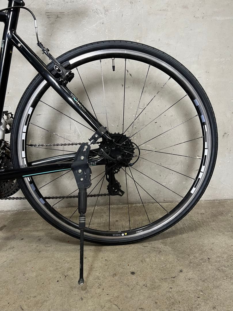 クロスバイク　 ビアンキ ローマ4 Bianchi ROMA 4 タイヤ新品❗️