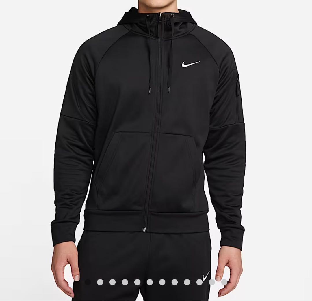 NIKE フルジップパーカー　スポーツウェア　サーマフィット　黒ブラック　L新品