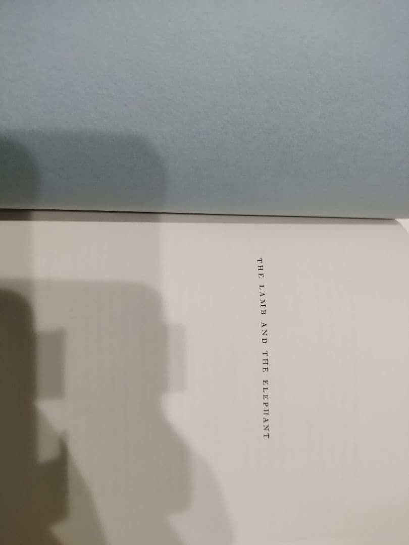 ネットで1万7千円弱の洋書(The Lamb and the Elephant)