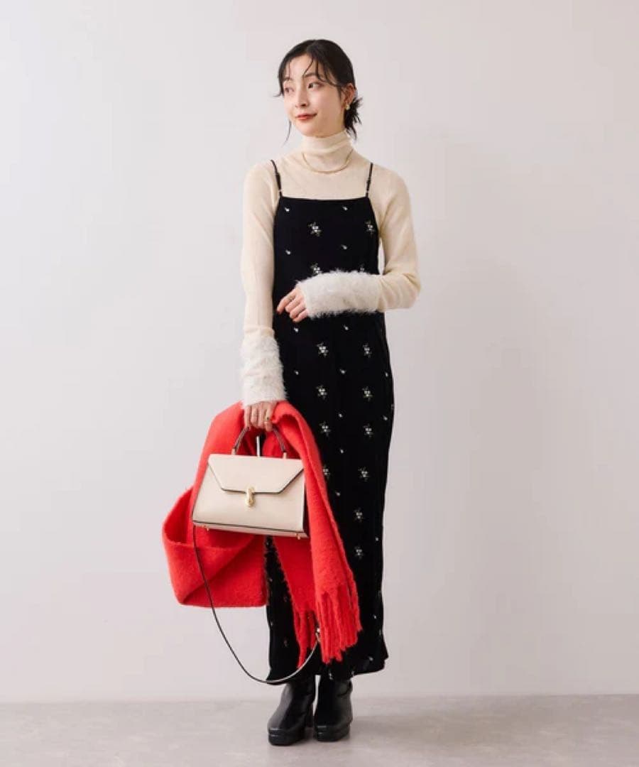 vis 美品　早い者勝ち！刺繍アソートベロアキャミワンピース/2WAY