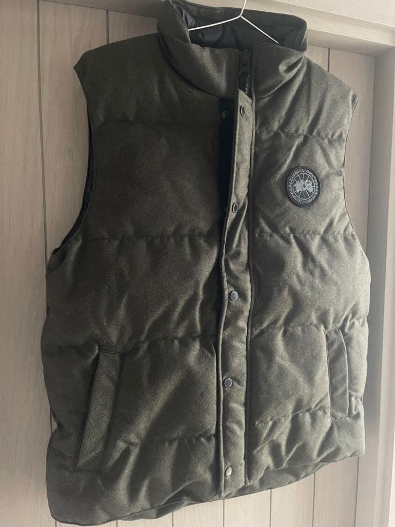 定価10.8万  Garson Vestタグ付新品カーキ