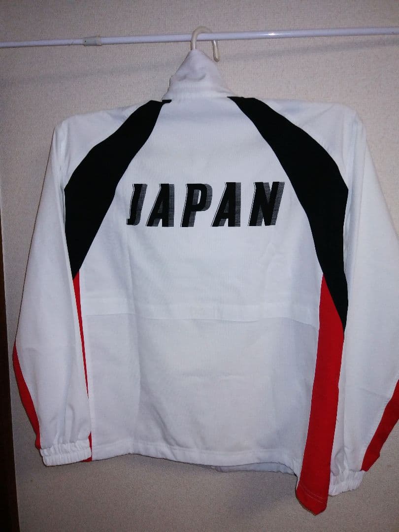 【レア】バドミントン　ヨネックス　背面　ジャケット/ジャンパー　ユニM　ホワイト