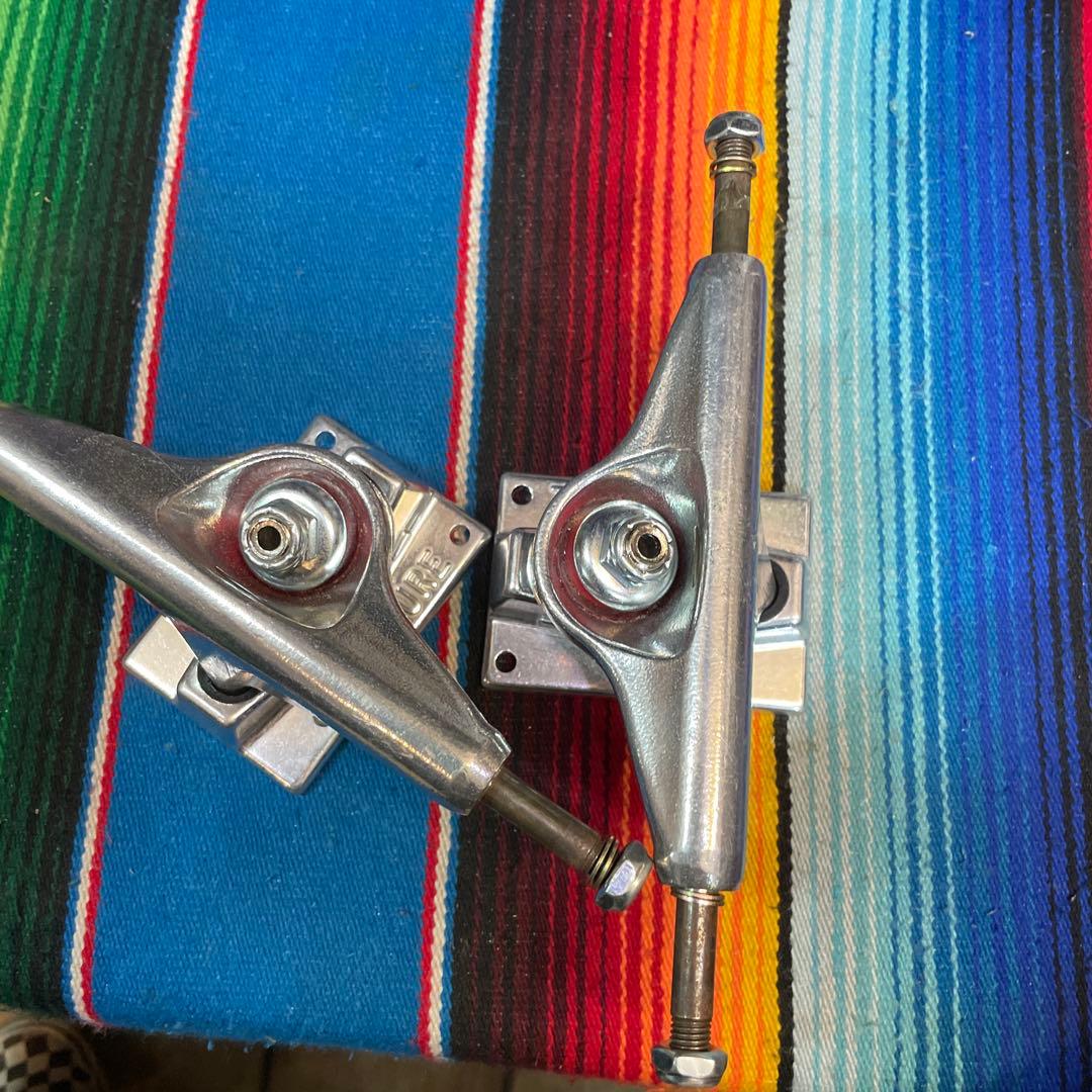 ベンチャー　venture スケートトラック　5.0low vホロー