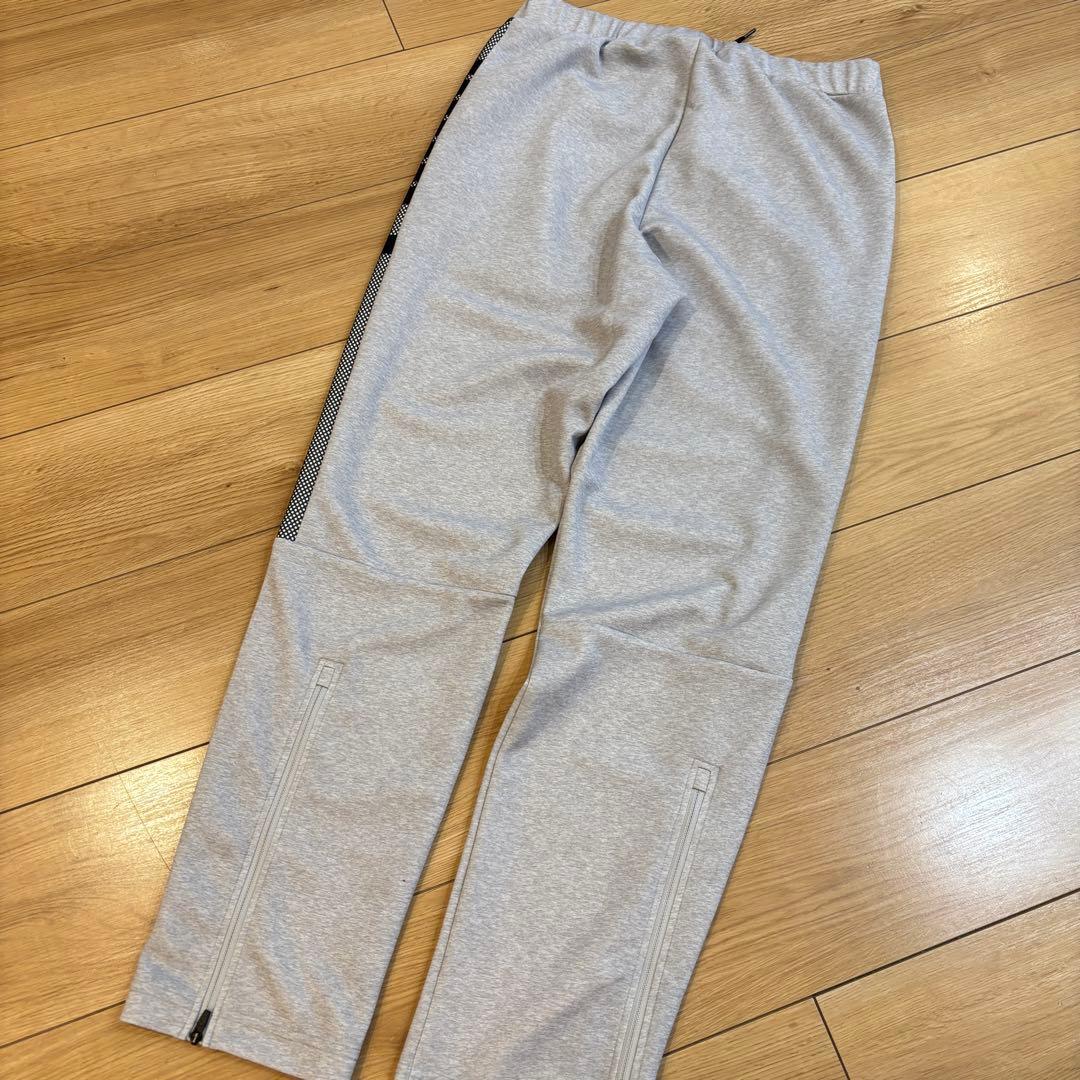 新品　PUMA プーマ　トレーニングウェア　ジャージ上下セット