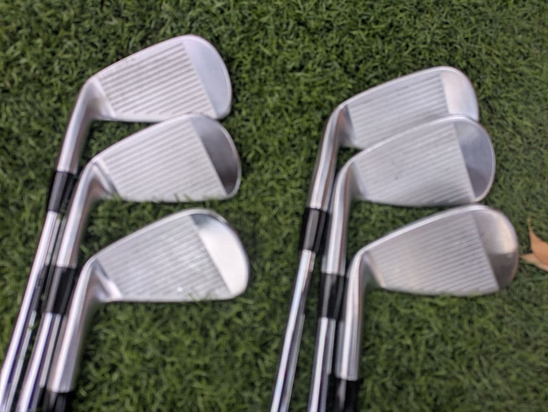 人気のKING TOURアイアン5~PW 6本セット MODUS110X