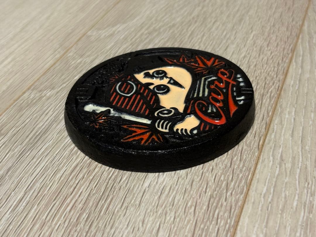 広島東洋カープ Carp マンホール型ペーパーウェイト