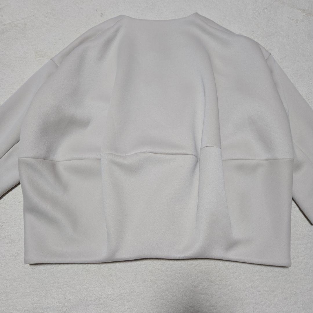 ビアズリー　うしろぷっくりダンボールショートコート