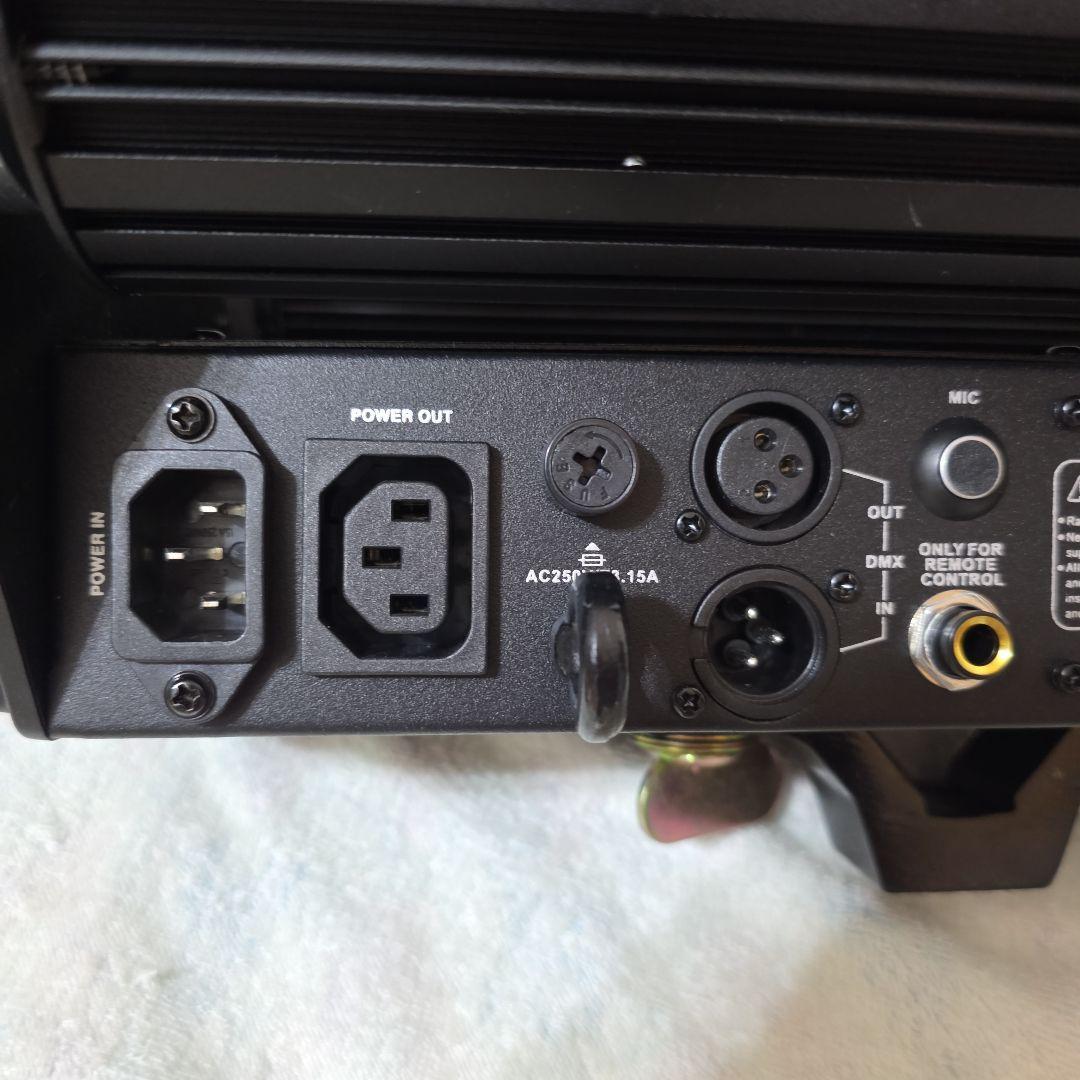 ACME LED-FB8FC 8x8W クアッドカラーLED ステージDMX